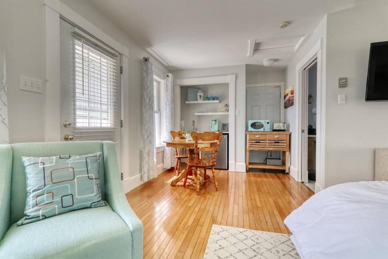 Appartement Sea La Vie à Mahone Bay Extérieur photo